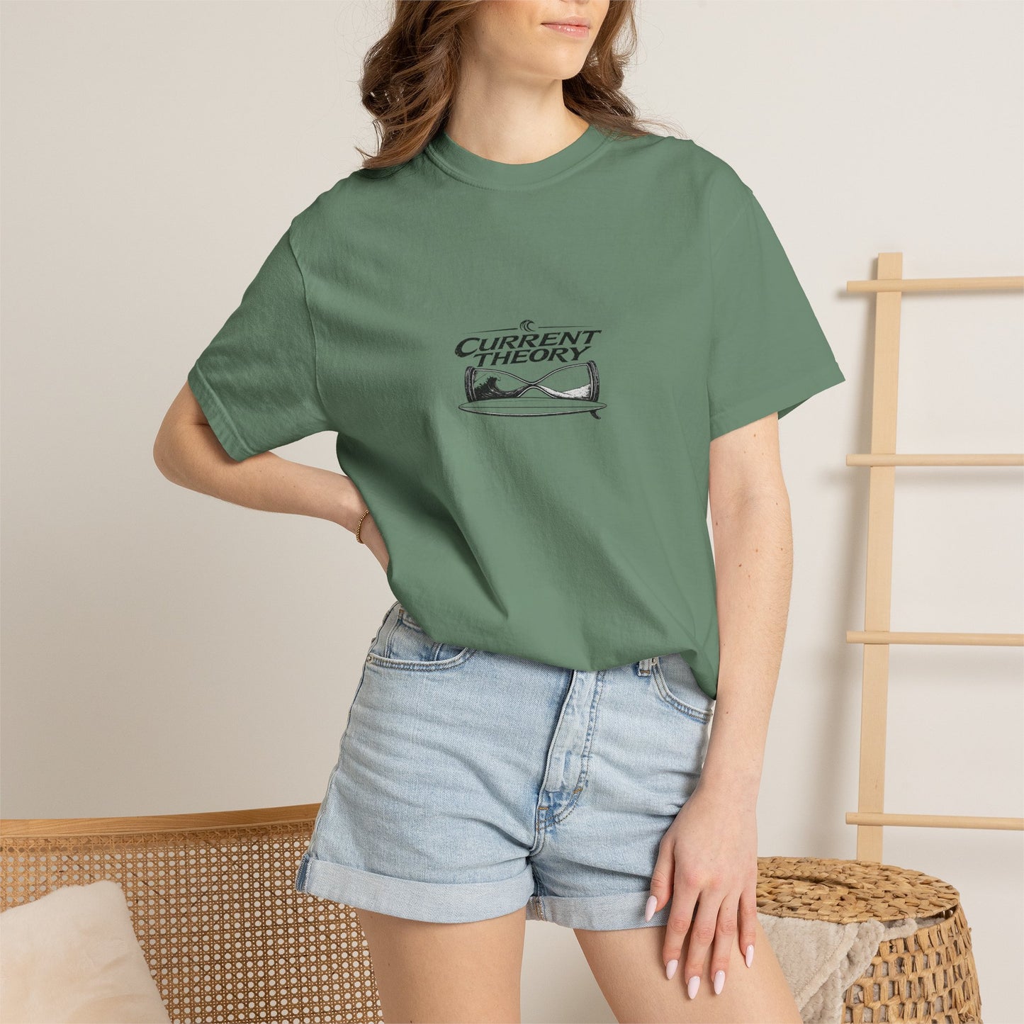 Current Theory Hourglass Tee - Sage Green